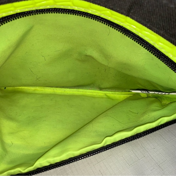 Neon Yellow Green Pencil Supplies Case 3 Section Organize Ring Bind School Fall - Picture 5 of 11